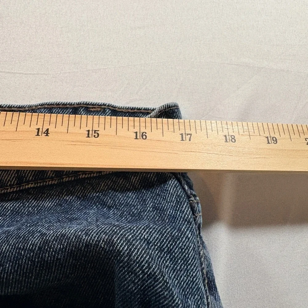Levi's 550 Relaxed Fit Jeans Mens 36x36 Blue Stonewash Tapered Leg Made in USA